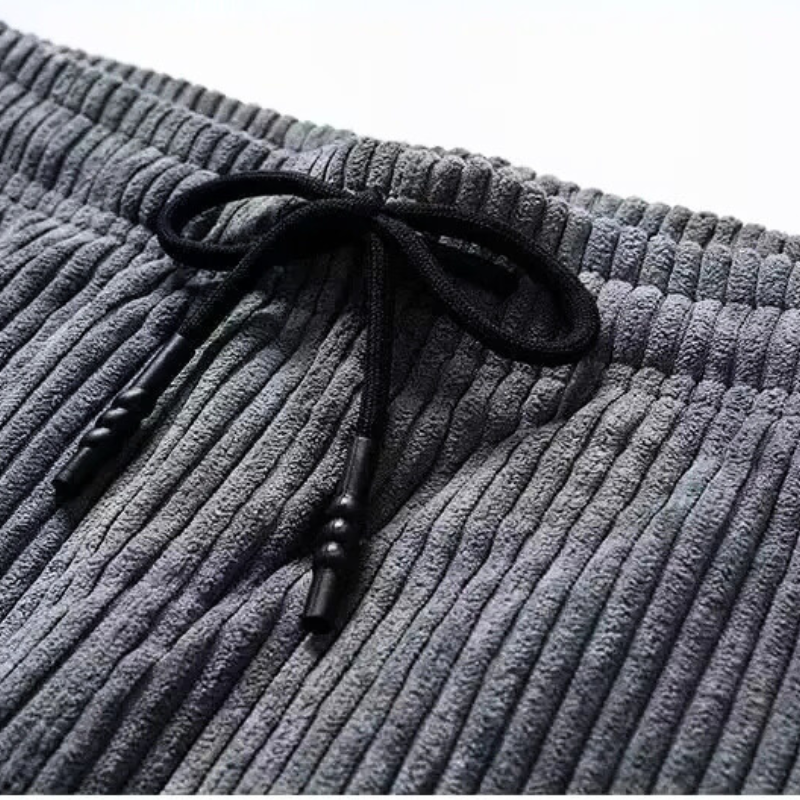 Noirden Corduroy Pants
