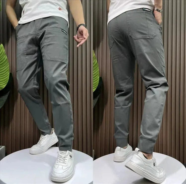 Damero Cargo Pants