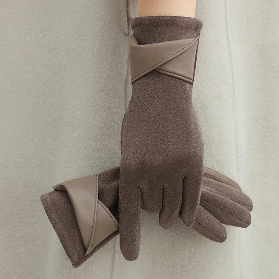 Velvetine Elegance Gloves