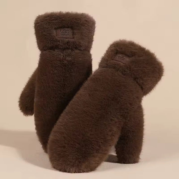 Céline Plush Mittens