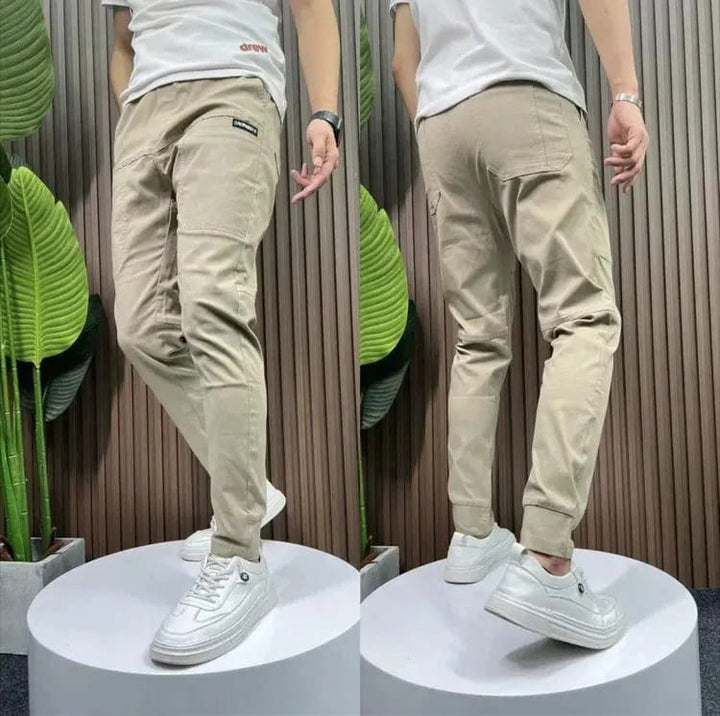 Damero Cargo Pants