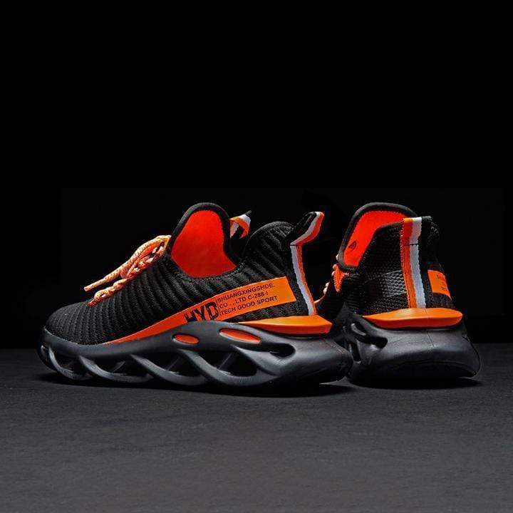 HYD Sneakers