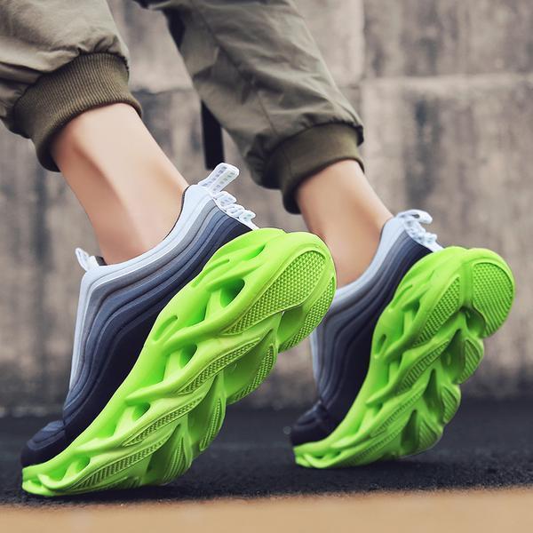 ICONIC Wave Sneakers