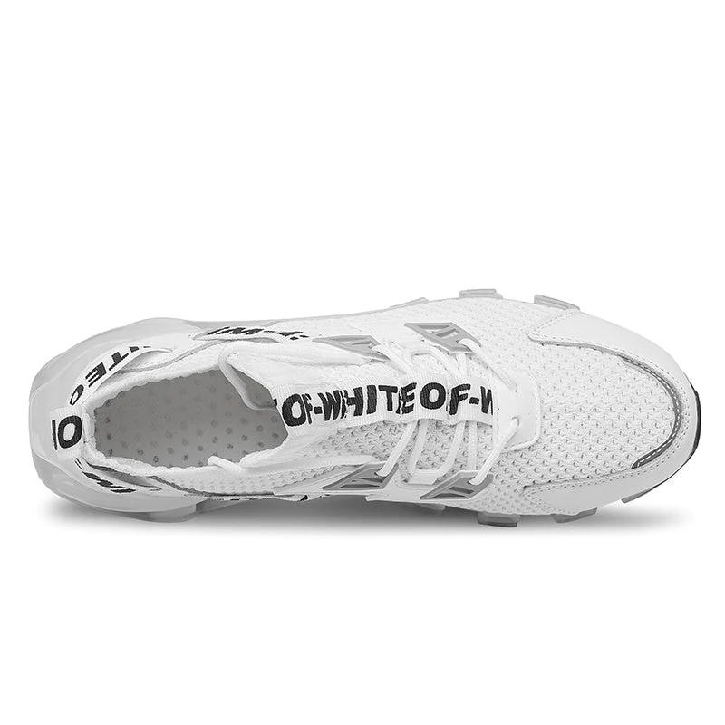 Chase Sneakers