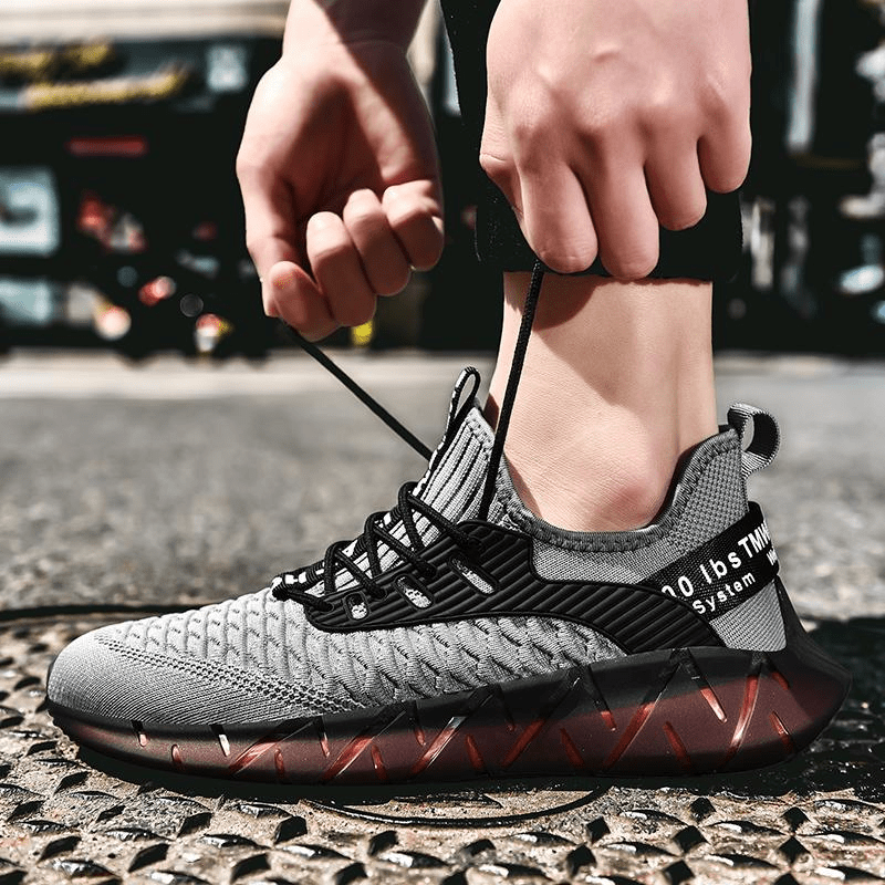 Ryder Sneakers