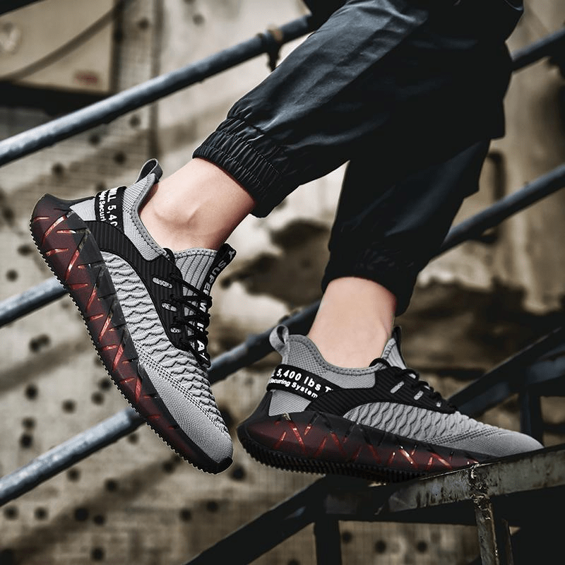 Ryder Sneakers