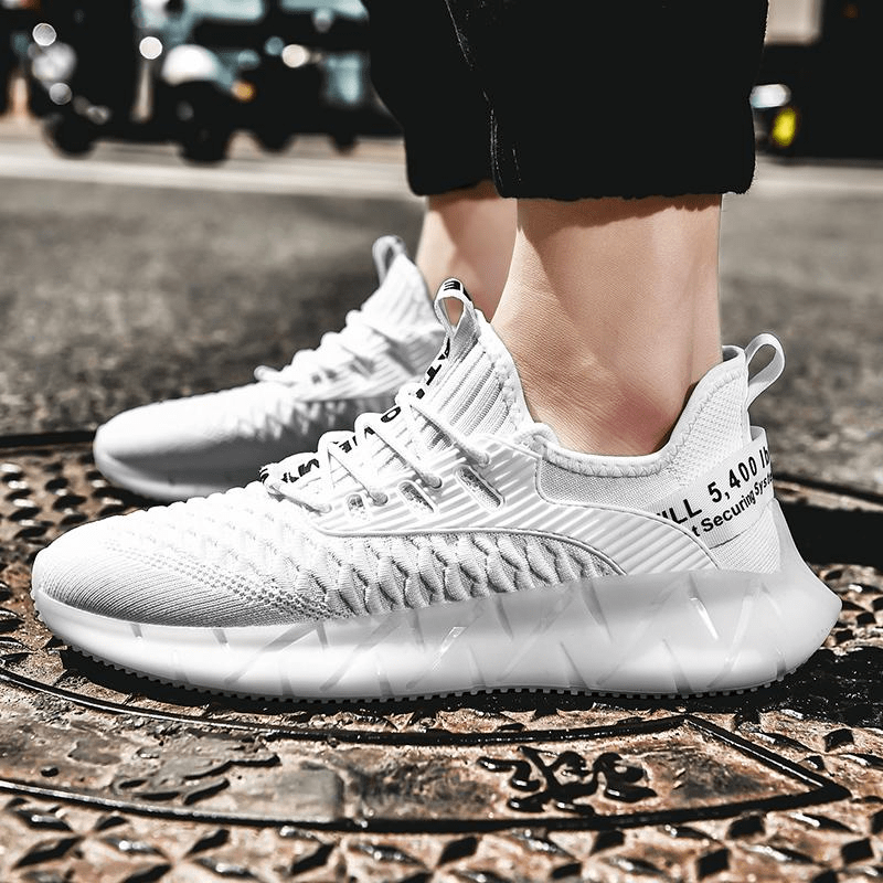 Ryder Sneakers